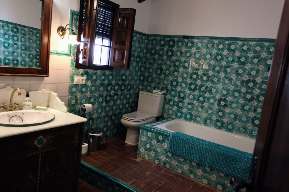 3 bedroom Finca/Country House for sale in Alora - € 695,000 (Ref: 9322830)