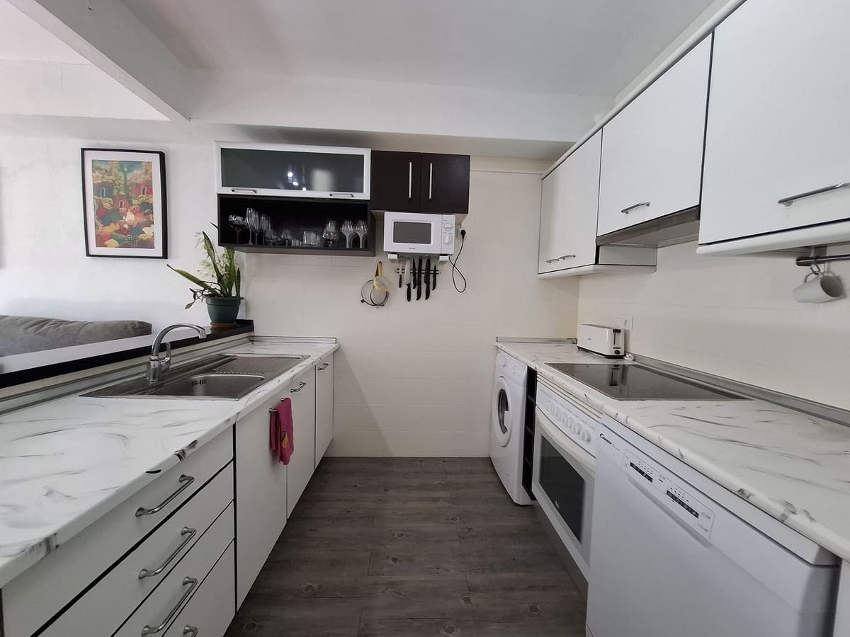 1 bedroom Apartment for rent in Benalmadena Costa - € 1,000 (Ref: 9513528)