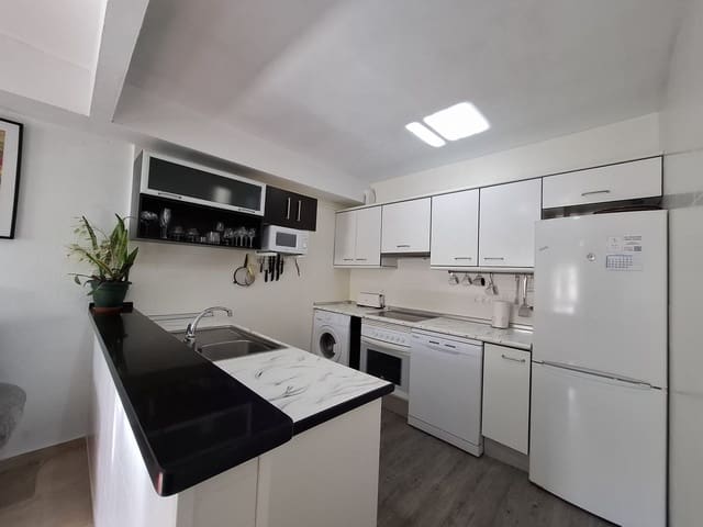 1 bedroom Apartment for rent in Benalmadena Costa, Benalmádena - € 1,000 (Ref: 9513528)