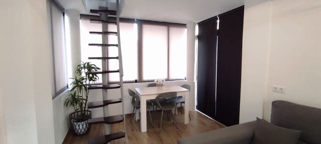 3 soveværelse Penthouse til leje i Torremolinos - € 1.300 (Ref: 9539475)
