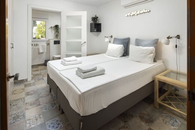 2 makuuhuone Omakotitalo myytävänä paikassa Torremolinos - 350 000 € (Ref: 9915989)