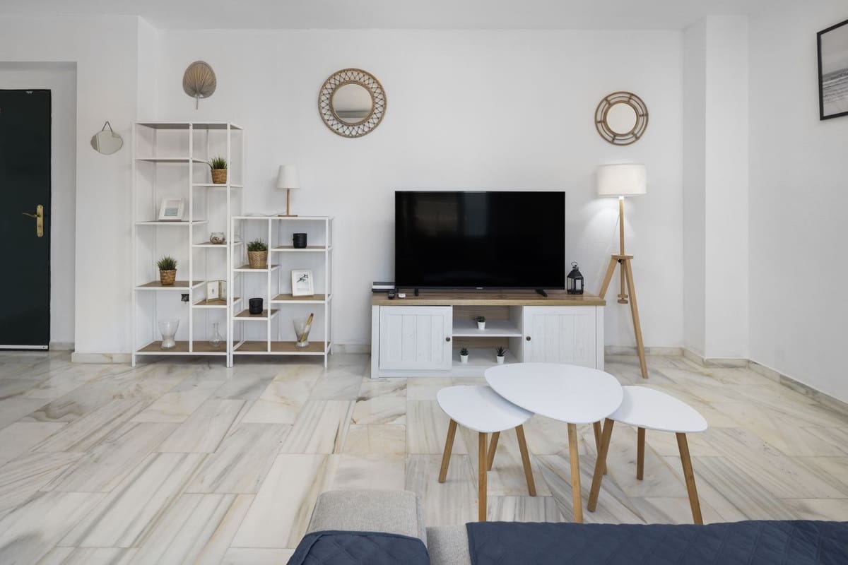2 Zimmer Strandapartment zu verkaufen in Benalmadena - 390.000 € (Ref: 9953450)