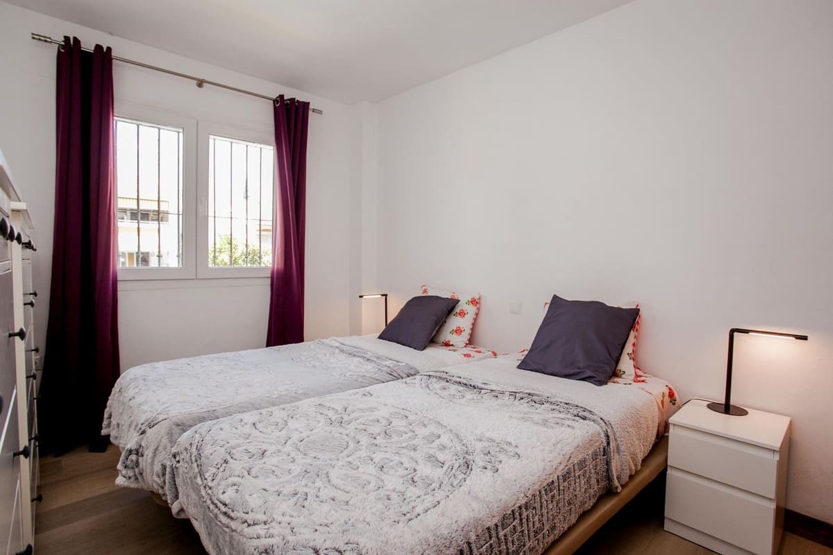 2 makuuhuone Huoneisto myytävänä paikassa Sitio de Calahonda - 265 000 € (Ref: 9958451)