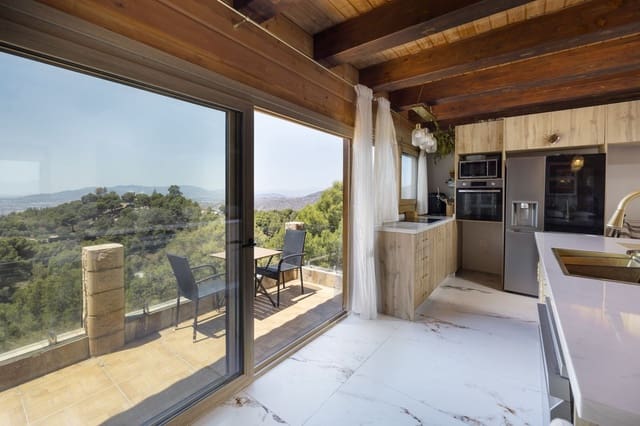 5 slaapkamer Villa te koop in Málaga stad - € 1.250.000 (Ref: 9971628)