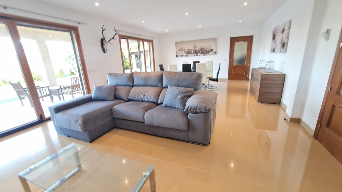 4 bedroom Villa for sale in Santa Ponsa with pool garage - € 2,800,000 (Ref: 7327510)