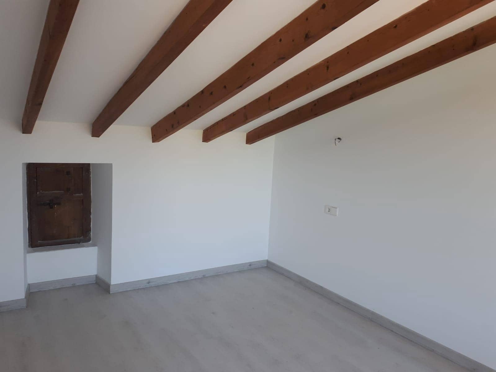 4 slaapkamer Villa te koop in Campanet met zwembad - € 1.099.000 (Ref: 8780179)