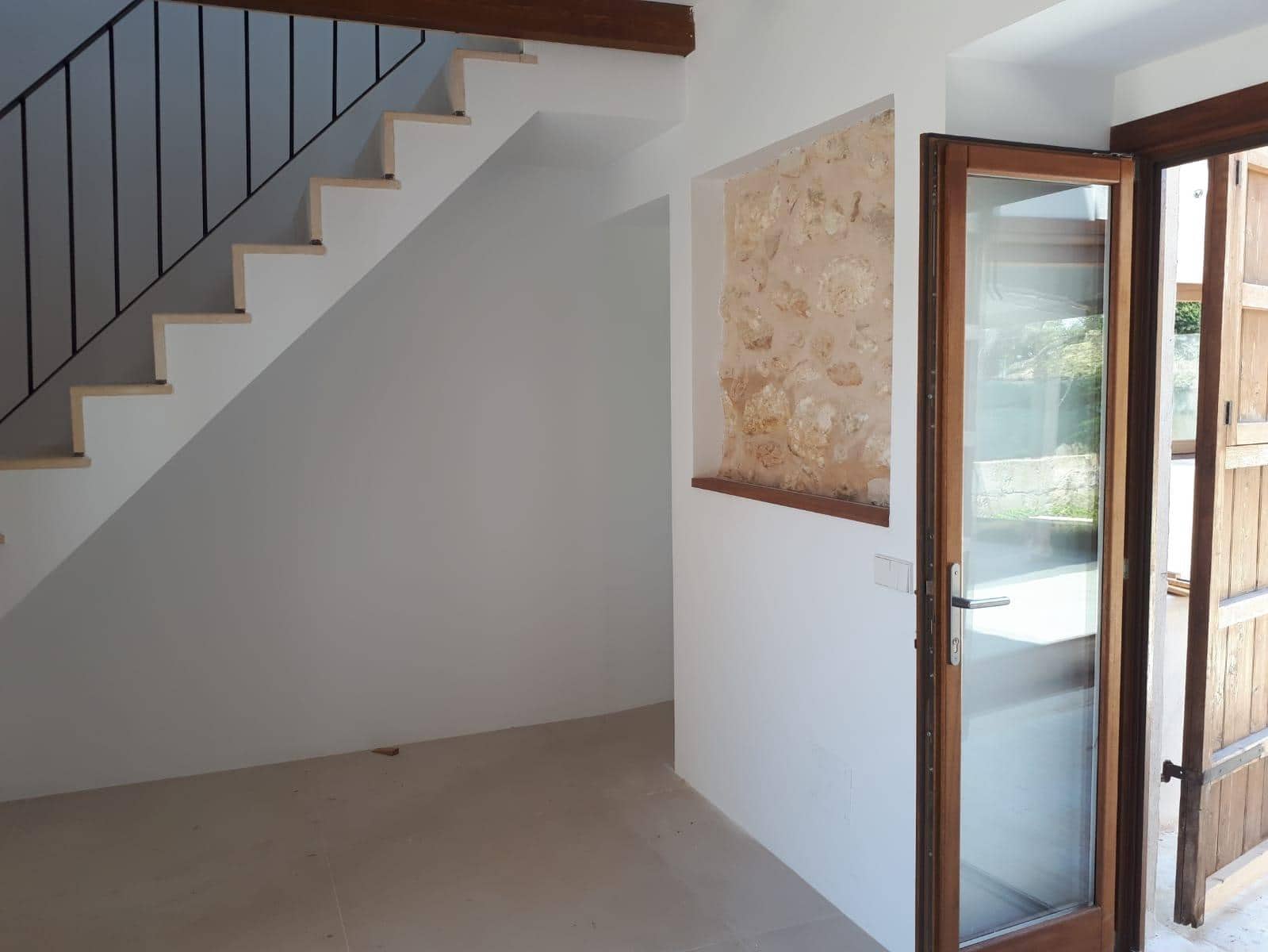 4 slaapkamer Villa te koop in Campanet met zwembad - € 1.099.000 (Ref: 8780179)