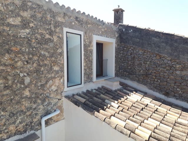 4 slaapkamer Villa te koop in Campanet met zwembad - € 1.099.000 (Ref: 8780179)