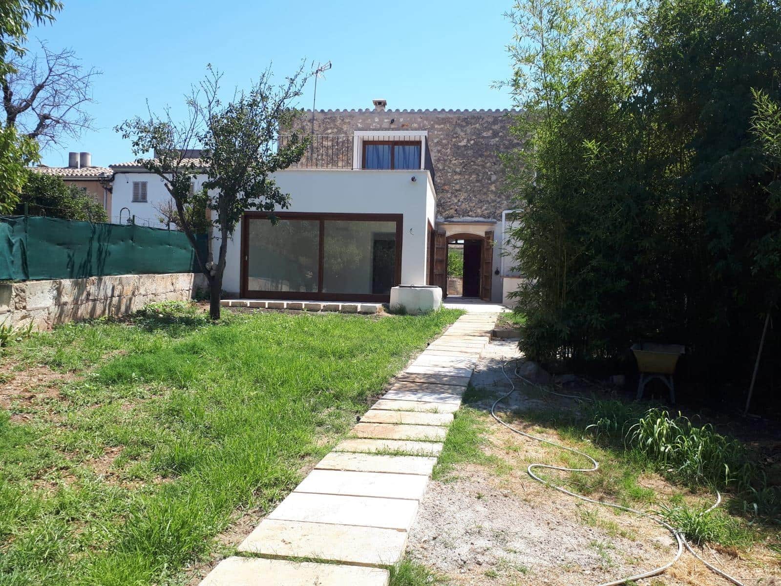 4 slaapkamer Villa te koop in Campanet met zwembad - € 1.099.000 (Ref: 8780179)