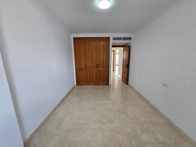 3 sovrum Lägenhet att hyra i Es Molinar / El Molinar, Palma de Mallorca med garage - 3 100 € (Ref: 8877690)