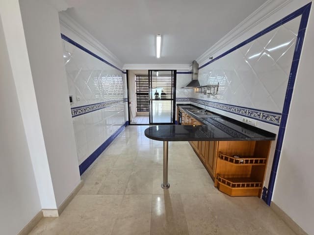 3 sovrum Lägenhet att hyra i Es Molinar / El Molinar, Palma de Mallorca med garage - 3 100 € (Ref: 8877690)