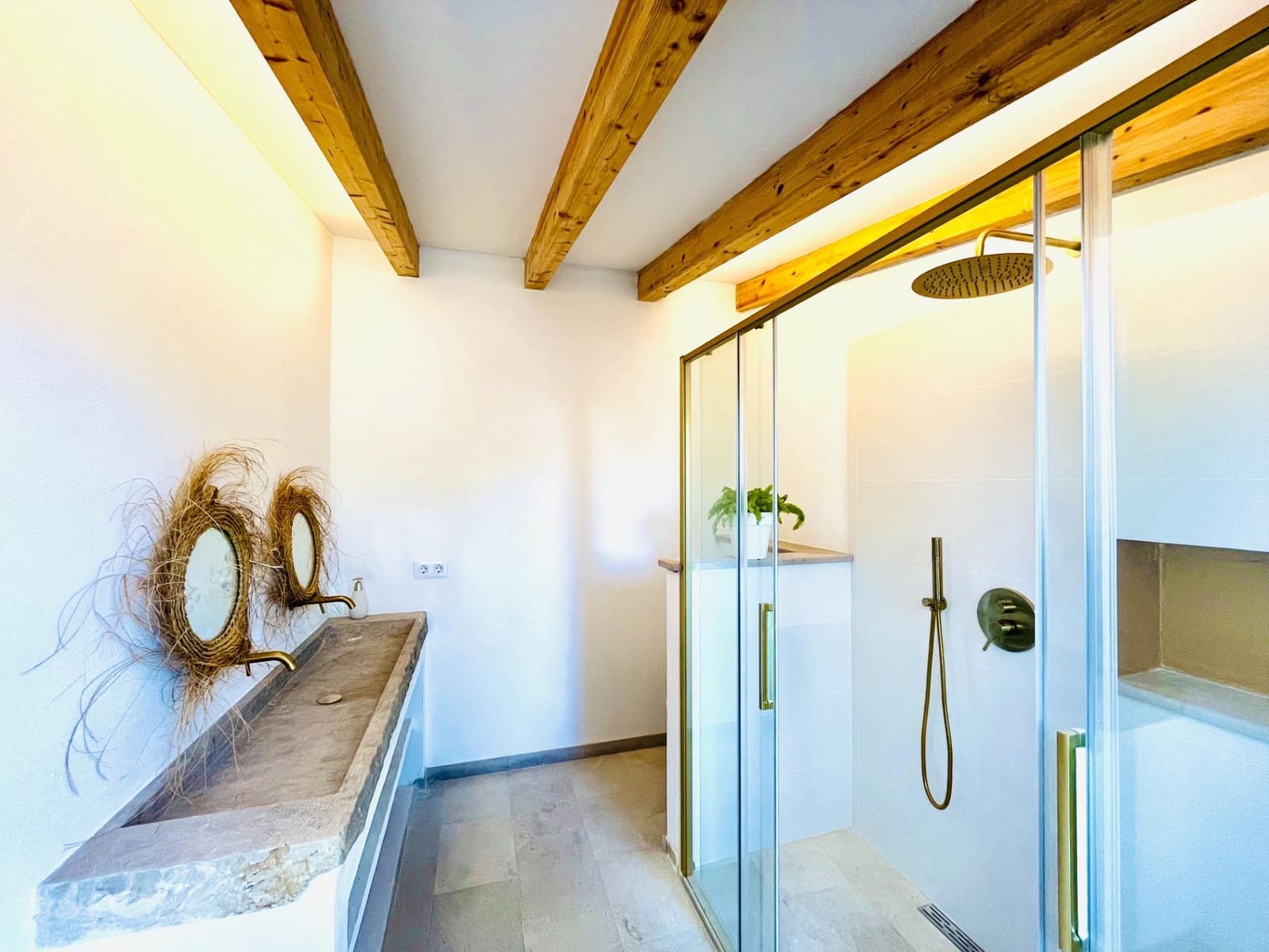 7 soveværelse Villa til salg i Palma de Mallorca med swimmingpool - € 1.295.000 (Ref: 8893072)