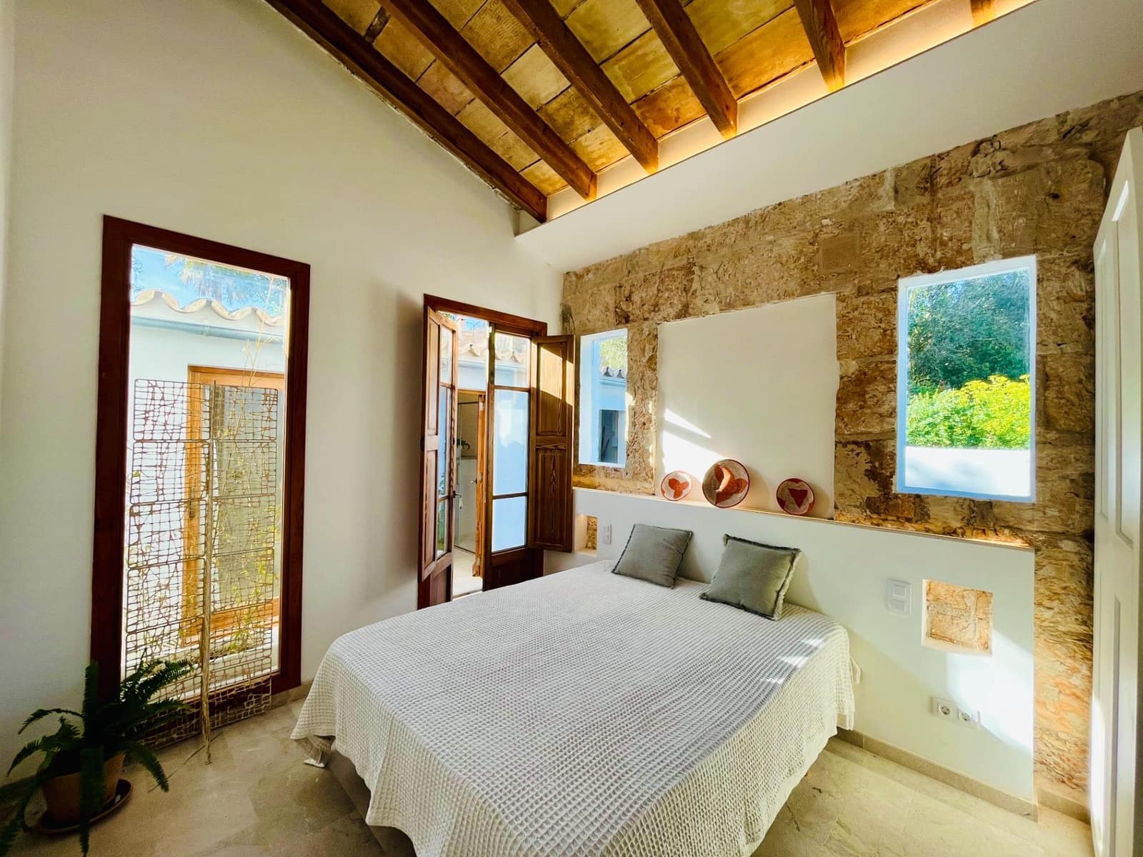 7 soveværelse Villa til salg i Palma de Mallorca med swimmingpool - € 1.295.000 (Ref: 8893072)