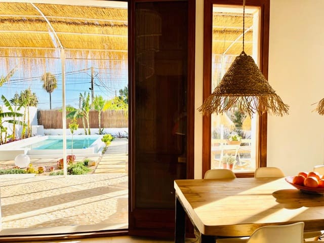 7 soveværelse Villa til salg i Palma de Mallorca med swimmingpool - € 1.295.000 (Ref: 8893072)