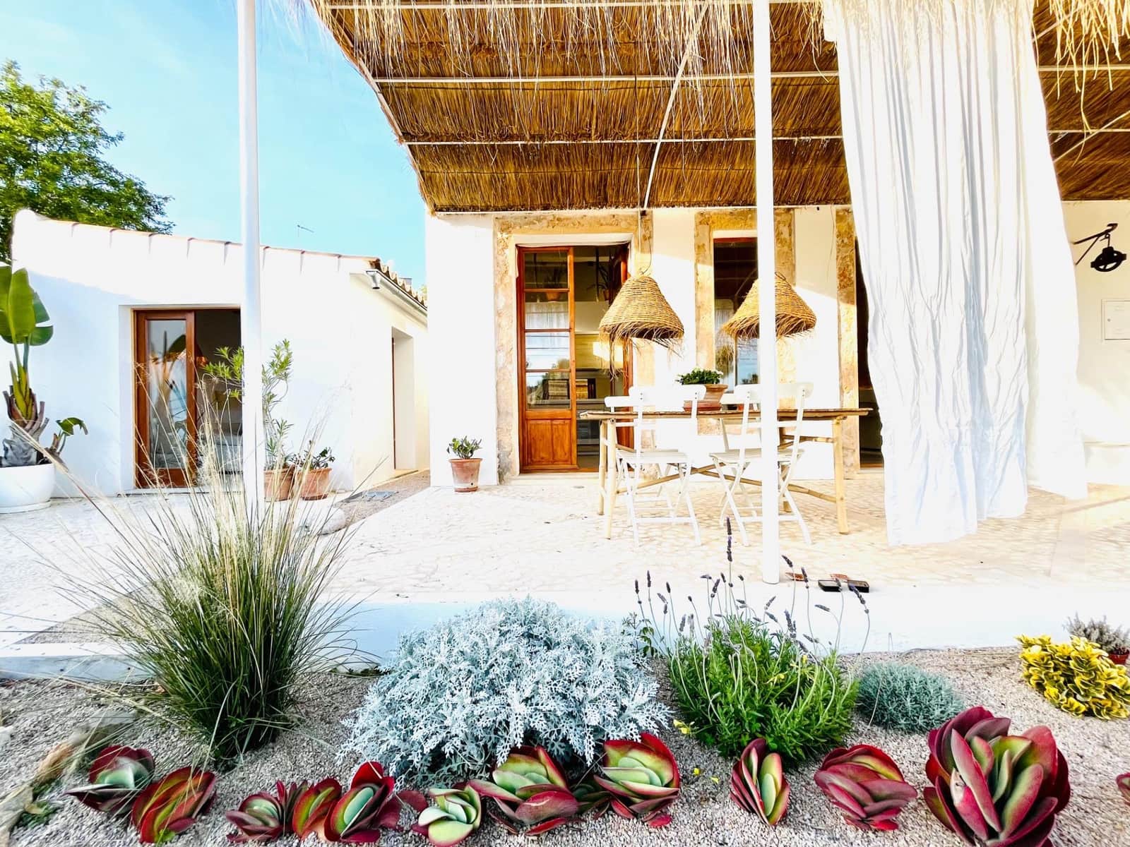 7 soveværelse Villa til salg i Palma de Mallorca med swimmingpool - € 1.295.000 (Ref: 8893072)