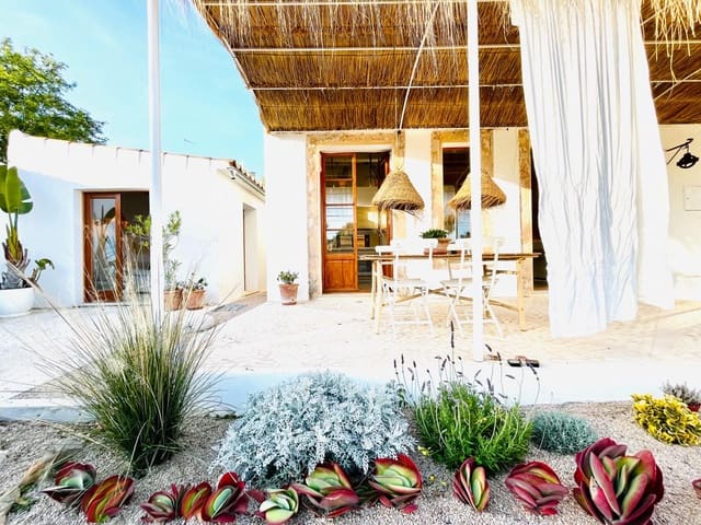 7 soveværelse Villa til salg i Palma de Mallorca med swimmingpool - € 1.295.000 (Ref: 8893072)