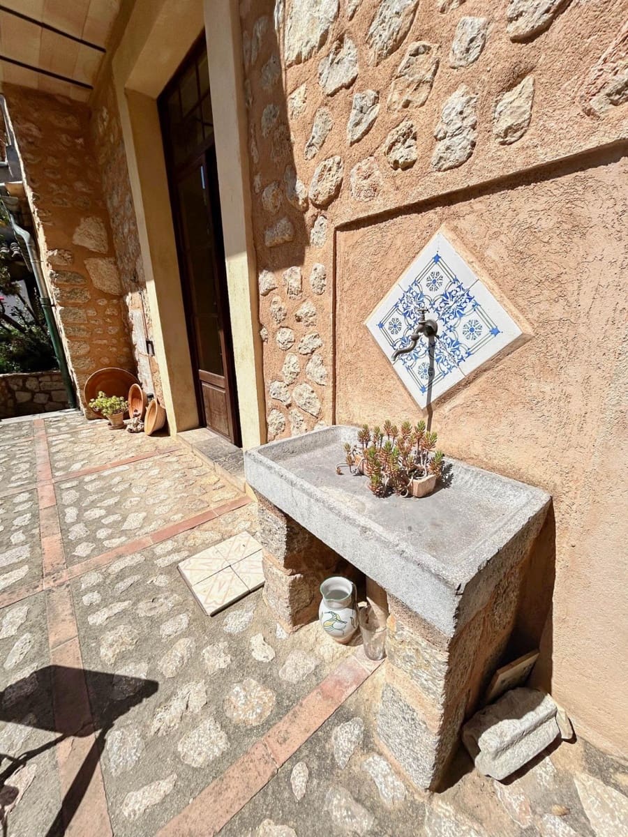 6 soveværelse Villa til salg i Soller med garage - € 980.000 (Ref: 8938599)