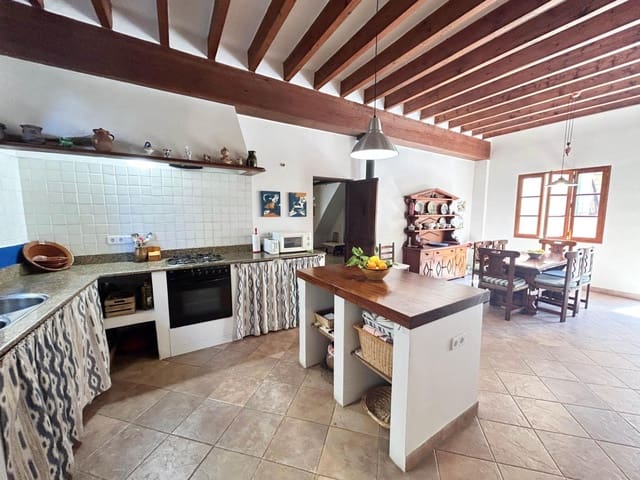 6 soveværelse Villa til salg i Sóller med garage - € 980.000 (Ref: 8938599)