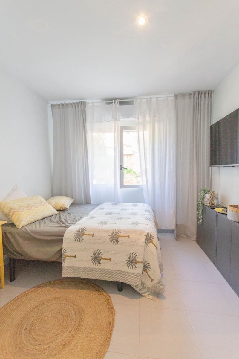 3 bedroom Apartment for sale in Portocolom with pool - € 850,000 (Ref: 8954629)