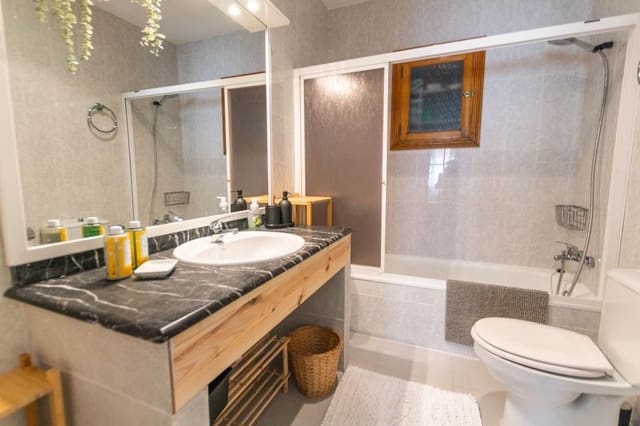 Apartamento de 3 habitaciones en Portocolom, Felanitx en venta con piscina - 850.000 € (Ref: 8954629)