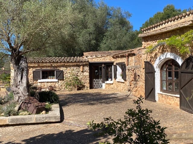 4 camera da letto Villa in vendita in Santa Eugènia con piscina garage - 1.800.000 € (Rif: 8988485)
