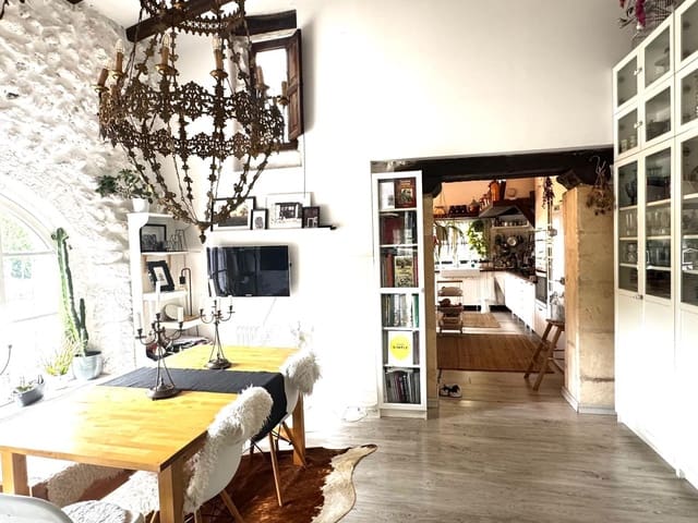 4 Zimmer Villa zu verkaufen in Santa Eugènia mit Pool Garage - 1.800.000 € (Ref: 8988485)