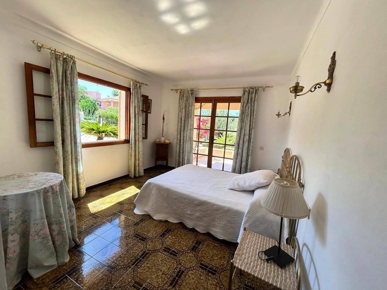 4 soveværelse Villa til salg i Marratxi med swimmingpool - € 1.400.000 (Ref: 9024846)