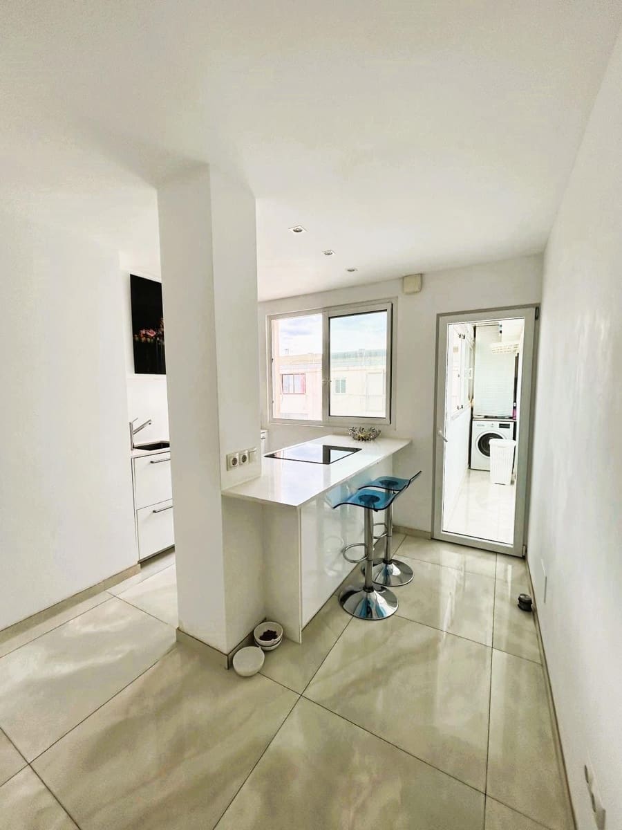 2 soveværelse Penthouse til salg i Palma de Mallorca med garage - € 1.200.000 (Ref: 9029495)