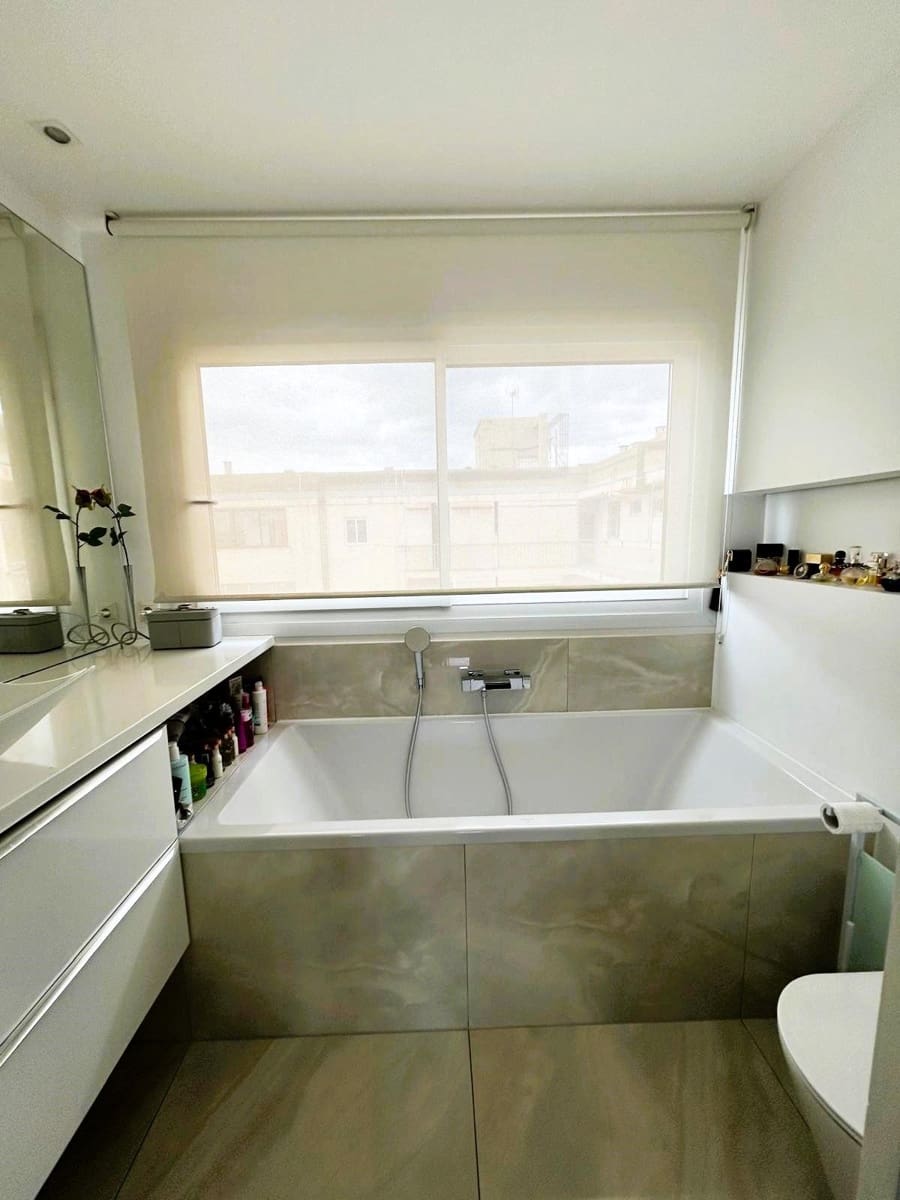 2 soveværelse Penthouse til salg i Palma de Mallorca med garage - € 1.200.000 (Ref: 9029495)