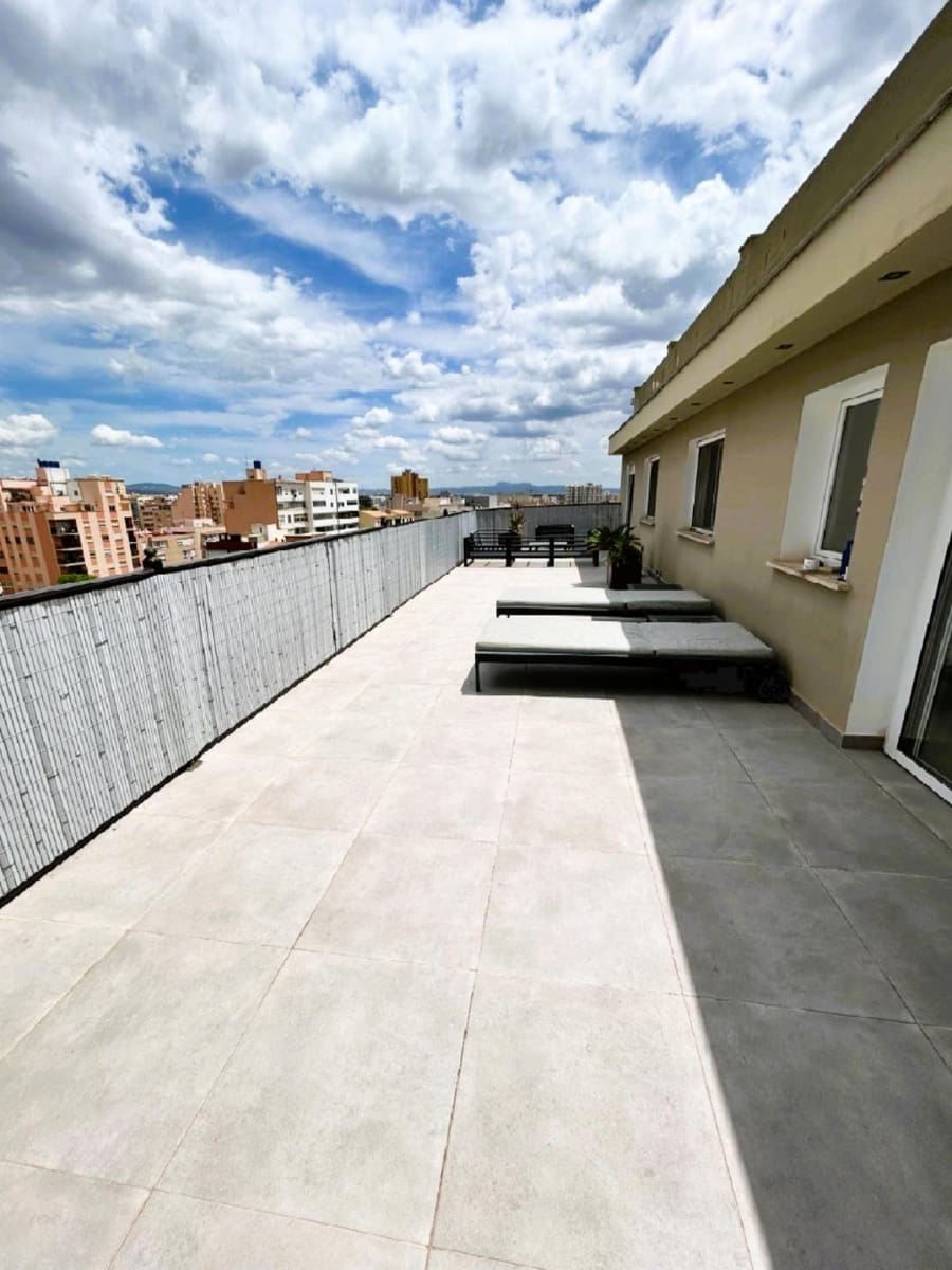 2 soveværelse Penthouse til salg i Palma de Mallorca med garage - € 1.200.000 (Ref: 9029495)