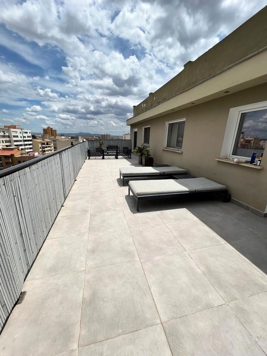 2 soveværelse Penthouse til salg i Palma de Mallorca med garage - € 1.200.000 (Ref: 9029495)