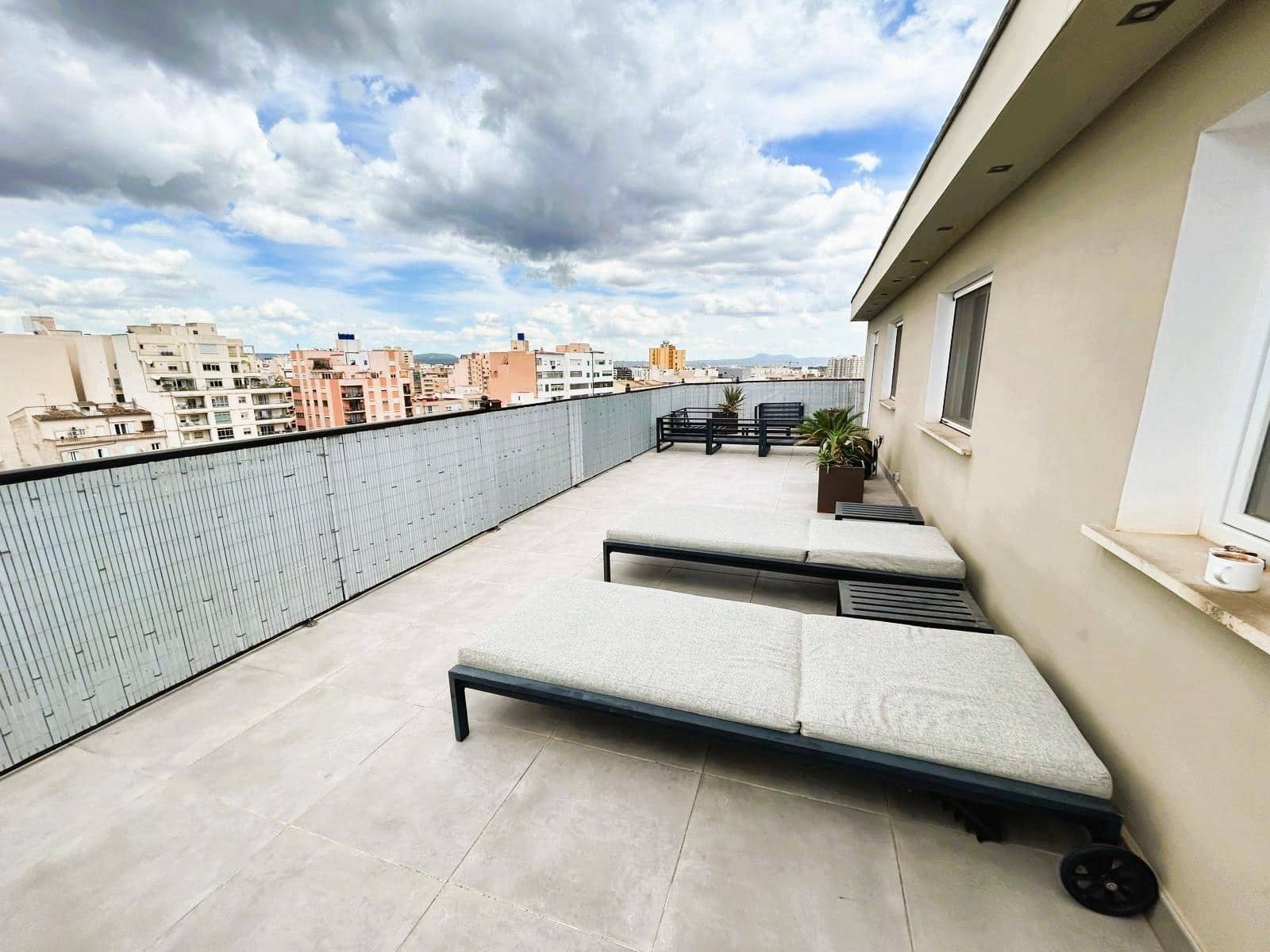 2 soveværelse Penthouse til salg i Palma de Mallorca med garage - € 1.200.000 (Ref: 9029495)