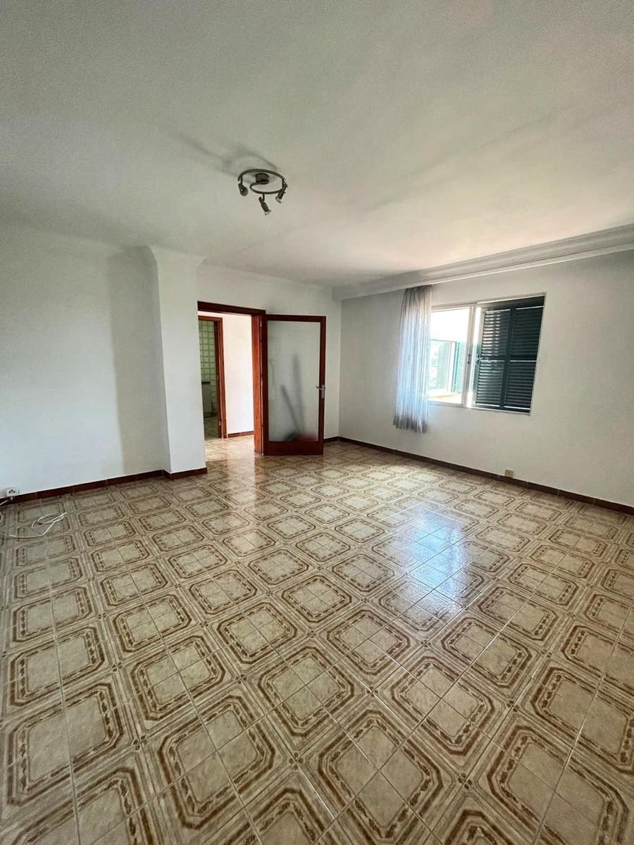 6 Zimmer Villa zu verkaufen in Palma de Mallorca mit Pool - 860.000 € (Ref: 9031429)