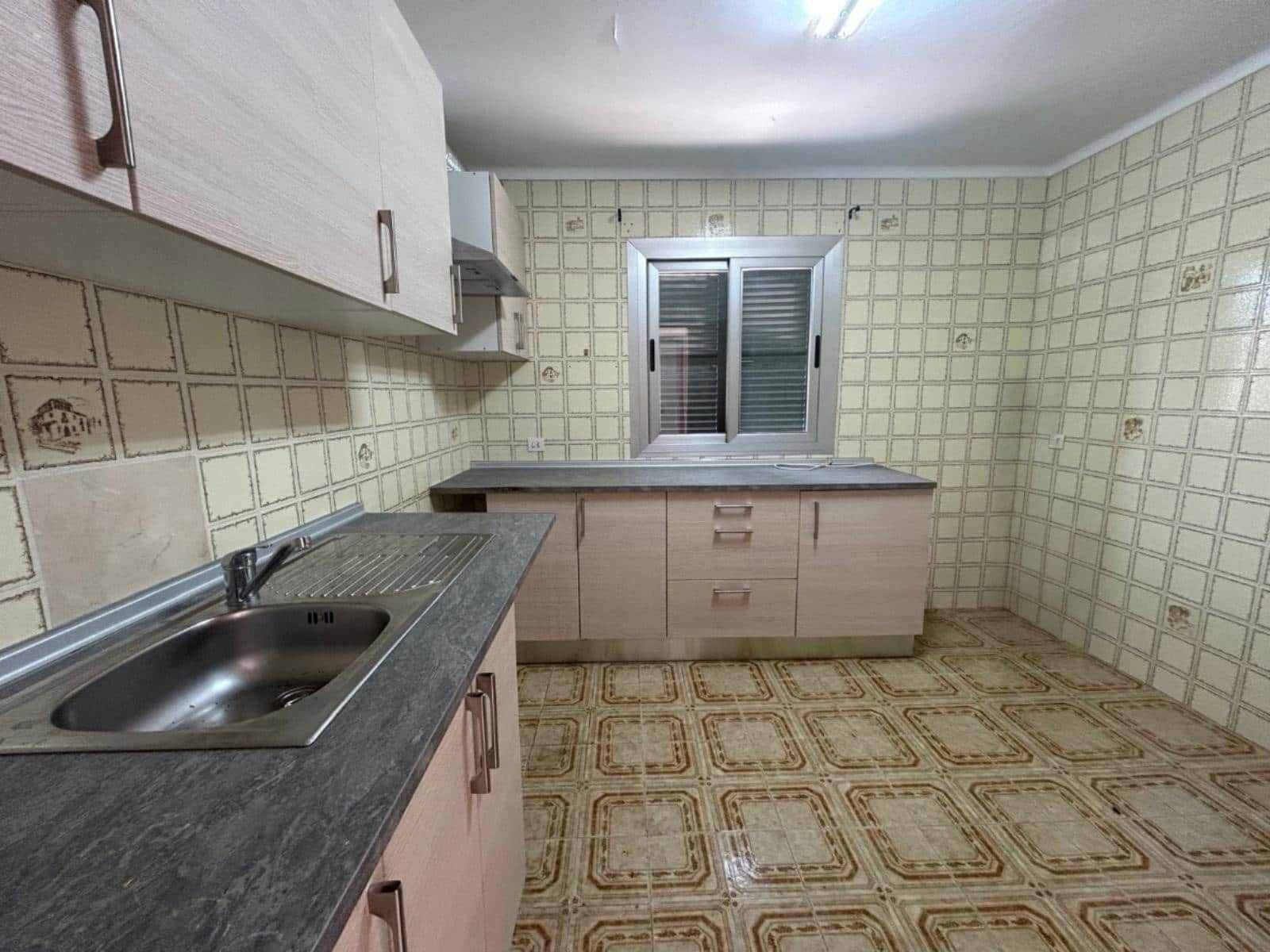 6 Zimmer Villa zu verkaufen in Palma de Mallorca mit Pool - 860.000 € (Ref: 9031429)