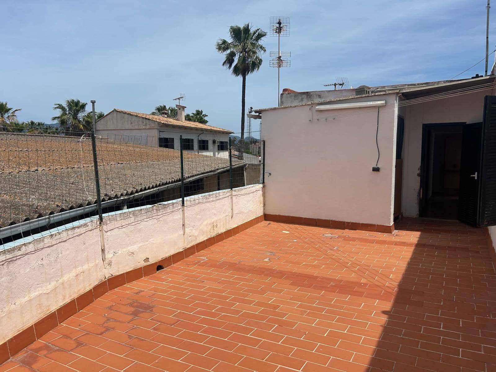 6 Zimmer Villa zu verkaufen in Palma de Mallorca mit Pool - 860.000 € (Ref: 9031429)