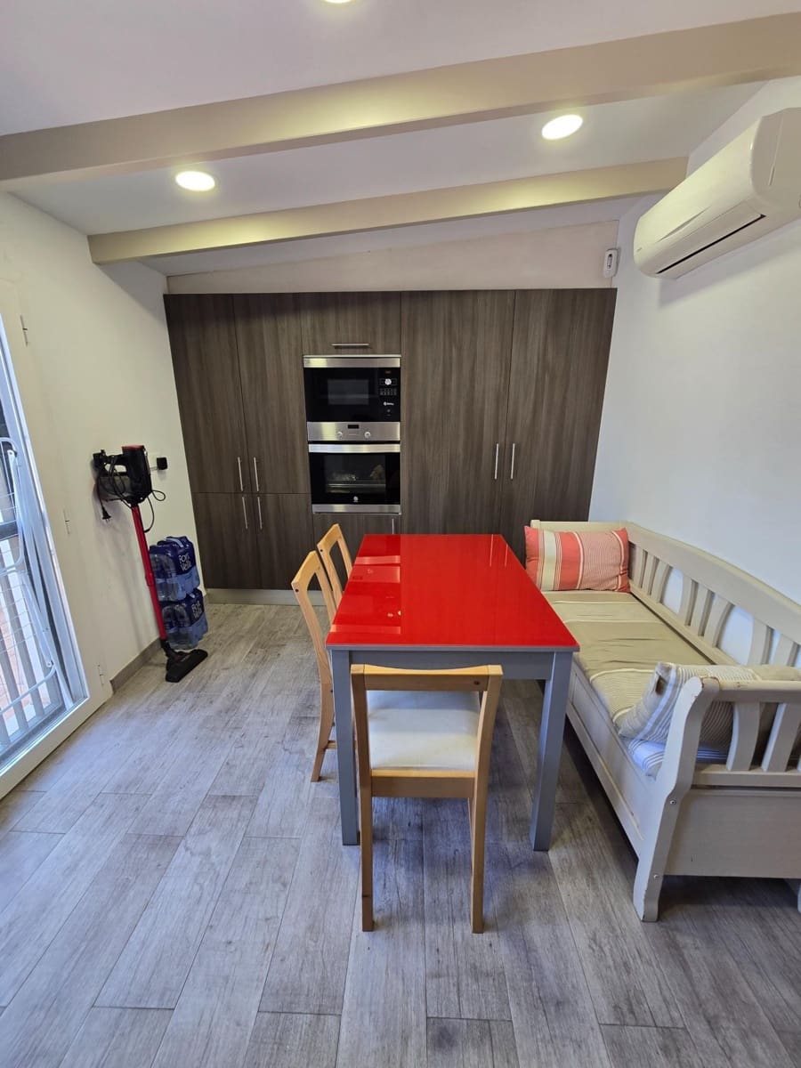 Chalet de 2 habitaciones en Palma de Mallorca en venta - 395.000 € (Ref: 9157934)