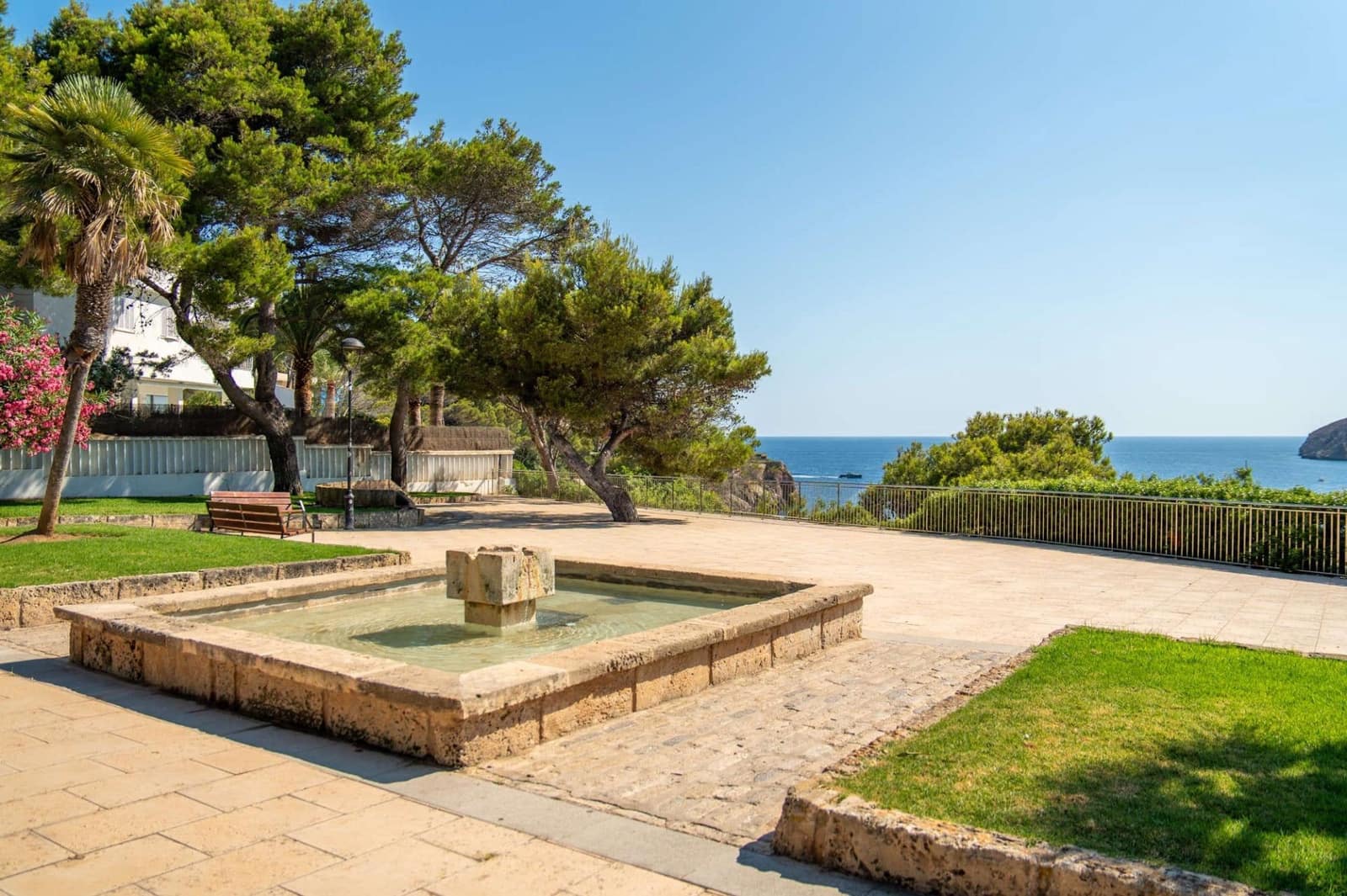 3 chambre Appartement à vendre à Santa Ponsa avec piscine - 745 000 € (Ref: 9195488)