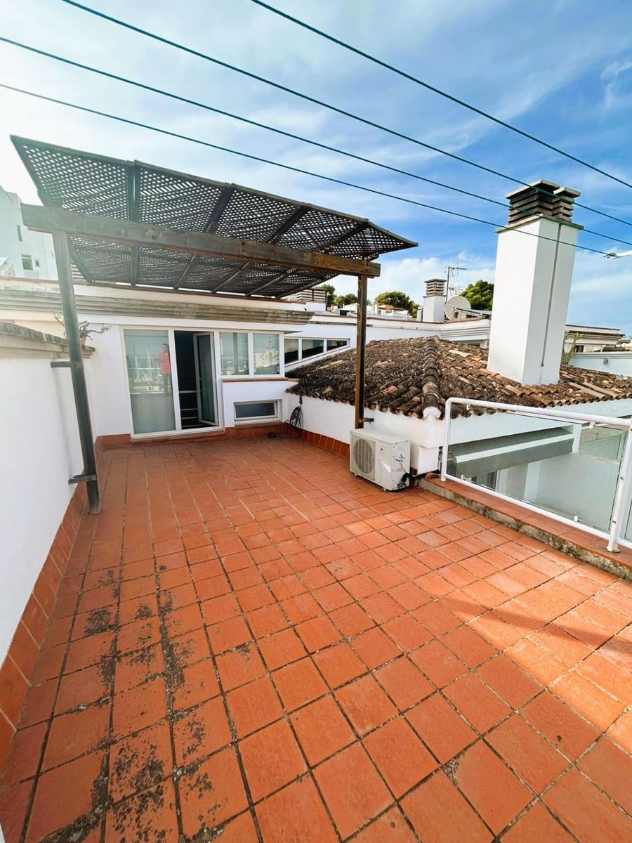 4 soverom Villa til salgs i Palma de Mallorca med svømmebasseng garasje - € 2 195 000 (Ref: 9236874)