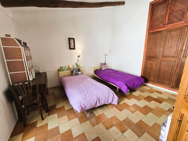 4 bedroom Finca/Country House for sale in Es Capdella, Calvià - € 810,000 (Ref: 9326456)