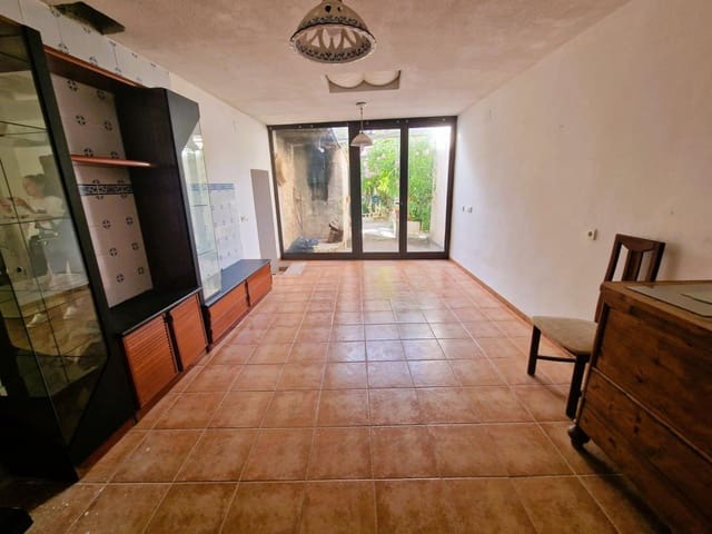 4 slaapkamer Huis te koop in Selva met garage - € 435.000 (Ref: 9393929)