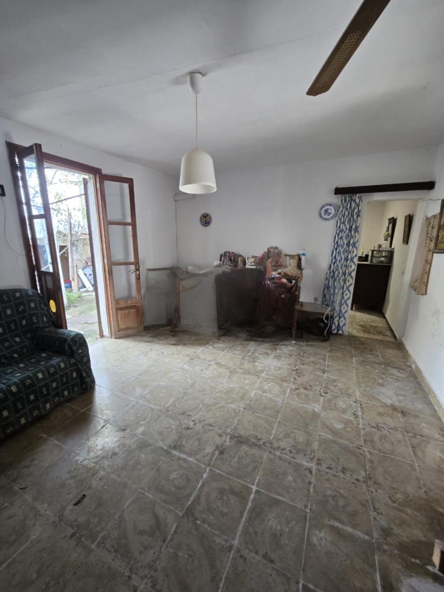 3 soveværelse Byhus til salg i Campanet med garage - € 370.000 (Ref: 9422420)