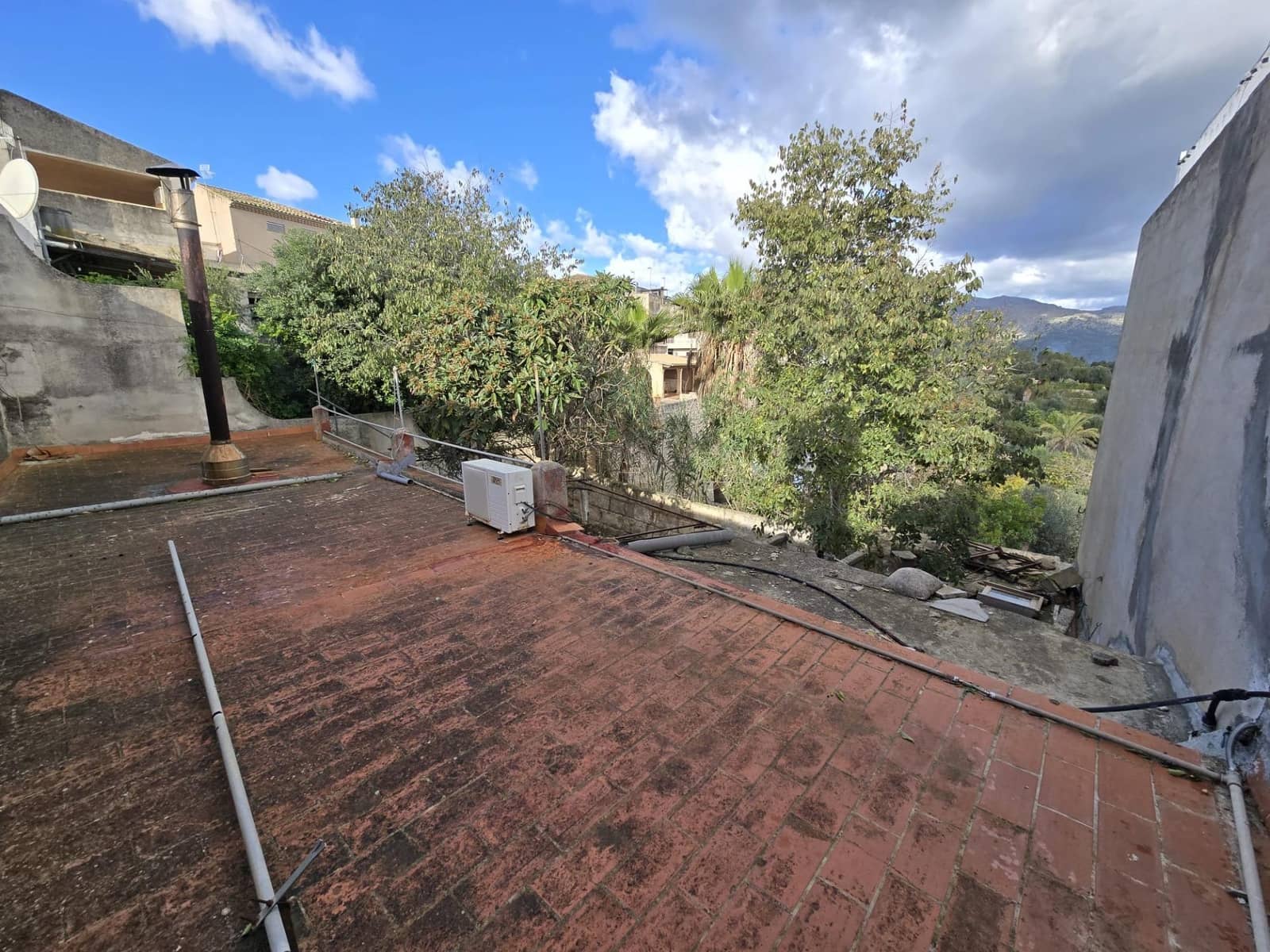 3 soveværelse Byhus til salg i Campanet med garage - € 370.000 (Ref: 9422420)