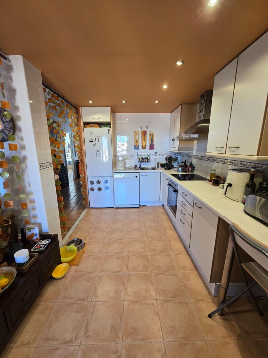 2 slaapkamer Penthouse te koop in Son Veri Nou met zwembad garage - € 690.000 (Ref: 9456244)