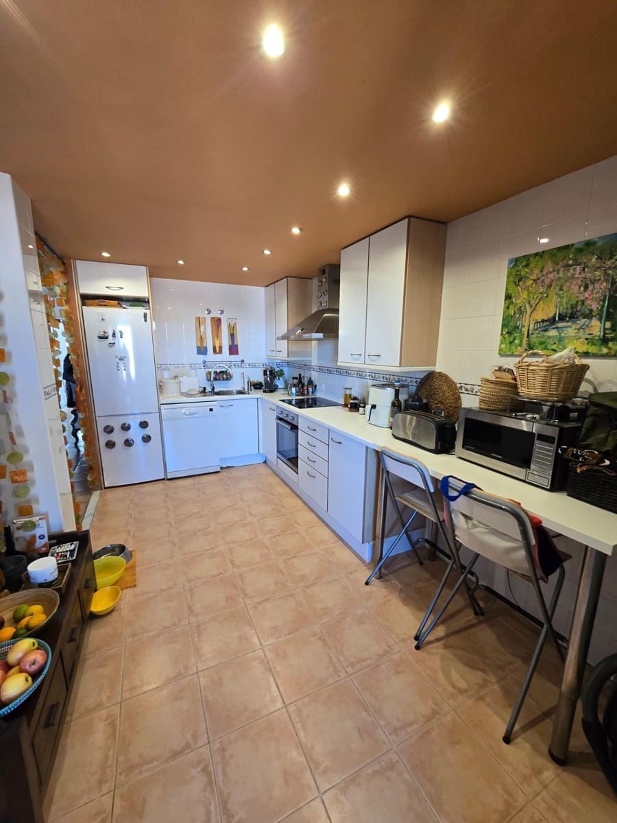 2 slaapkamer Penthouse te koop in Son Veri Nou met zwembad garage - € 690.000 (Ref: 9456244)