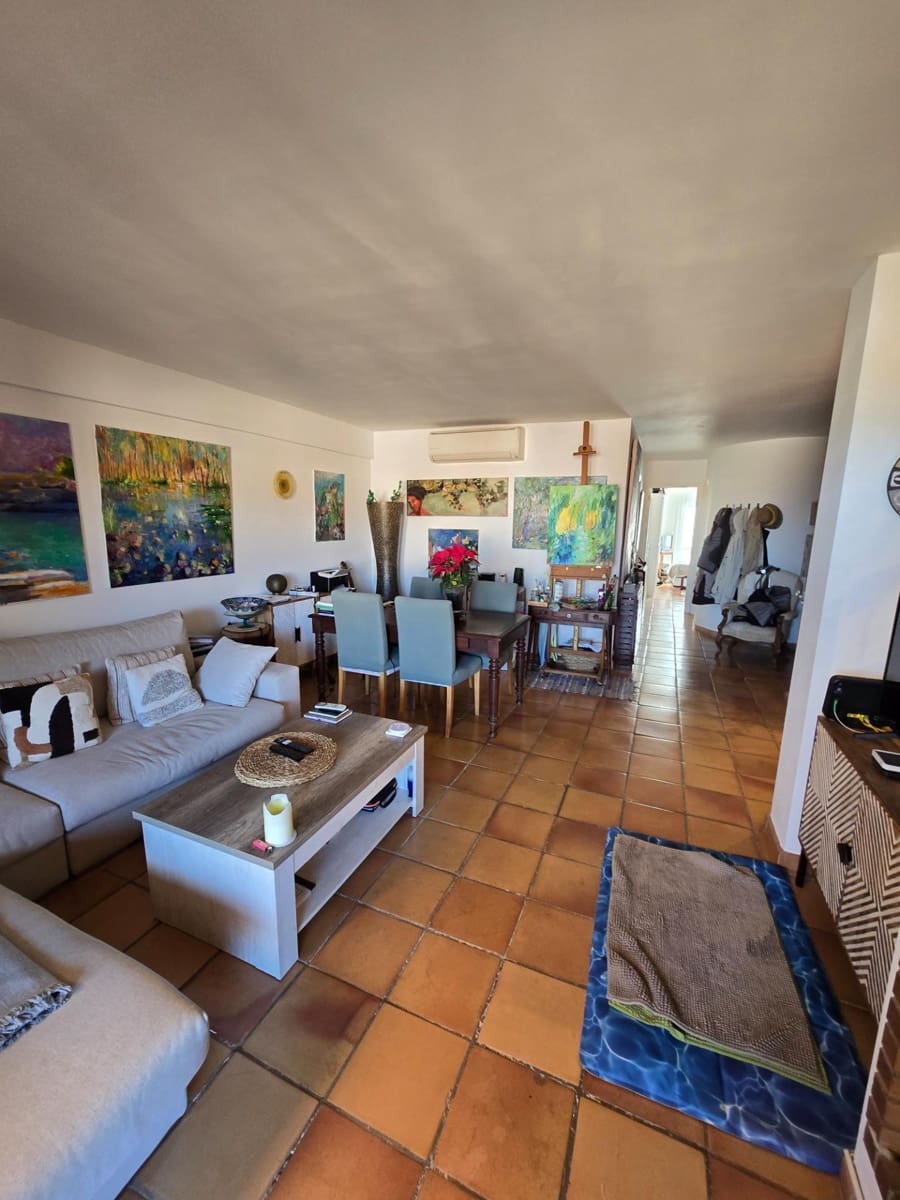 2 slaapkamer Penthouse te koop in Son Veri Nou met zwembad garage - € 690.000 (Ref: 9456244)