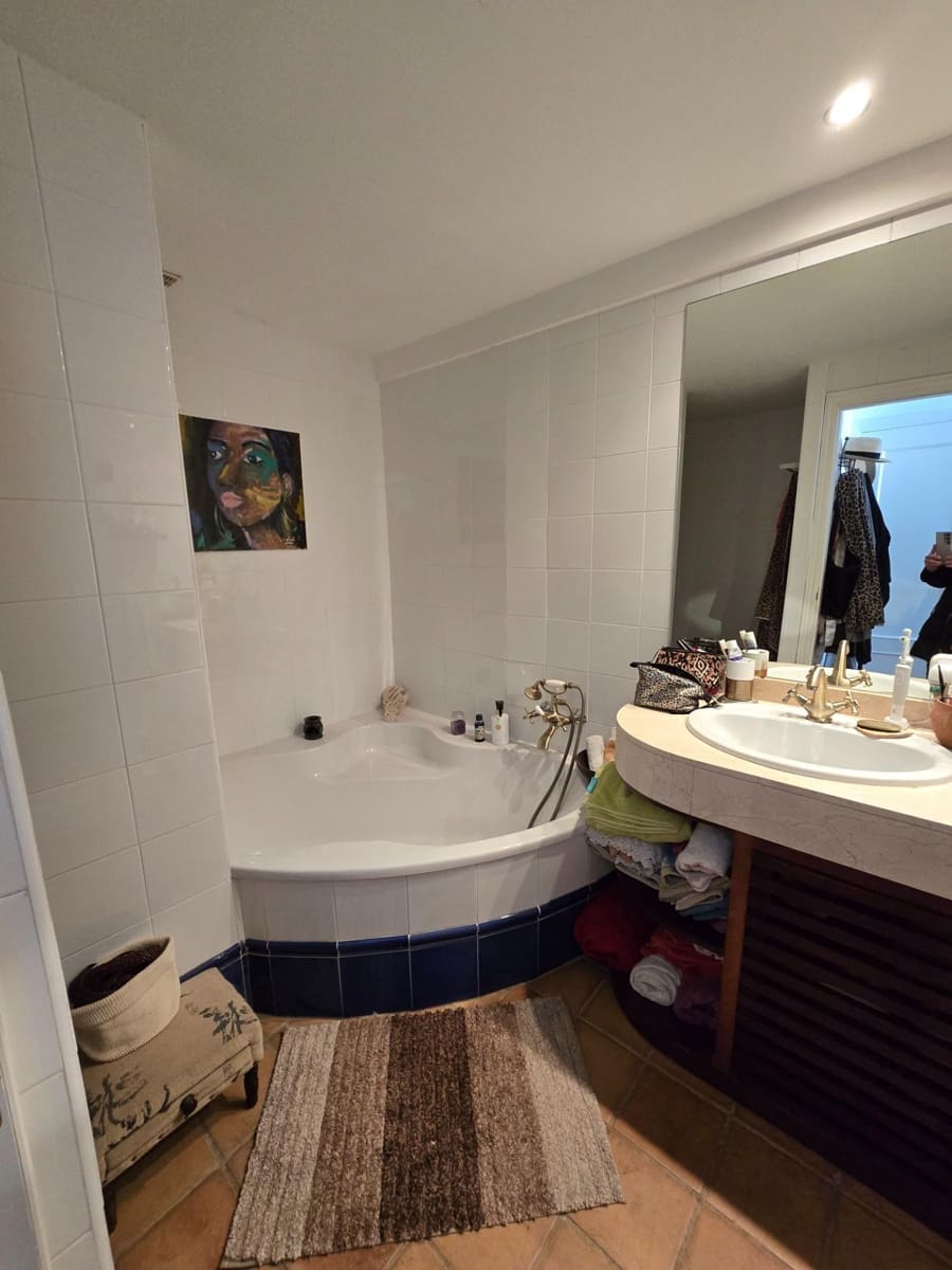 2 slaapkamer Penthouse te koop in Son Veri Nou met zwembad garage - € 690.000 (Ref: 9456244)