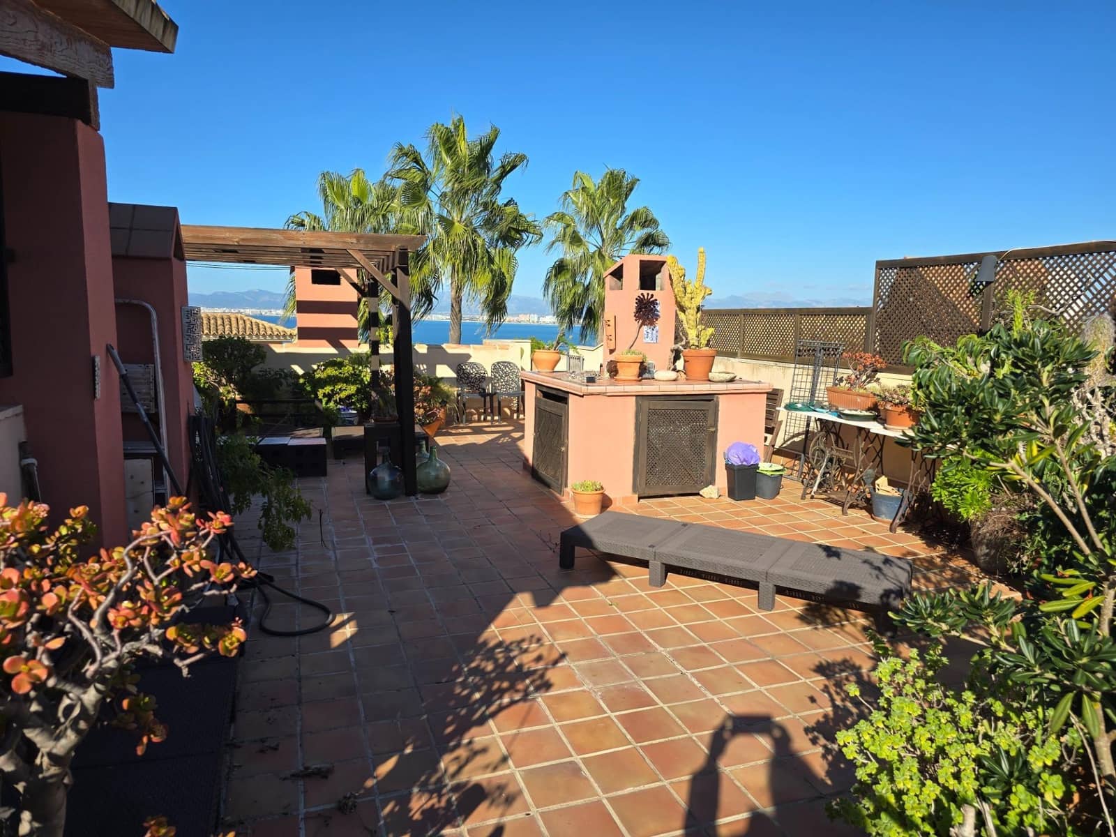 2 slaapkamer Penthouse te koop in Son Veri Nou met zwembad garage - € 690.000 (Ref: 9456244)