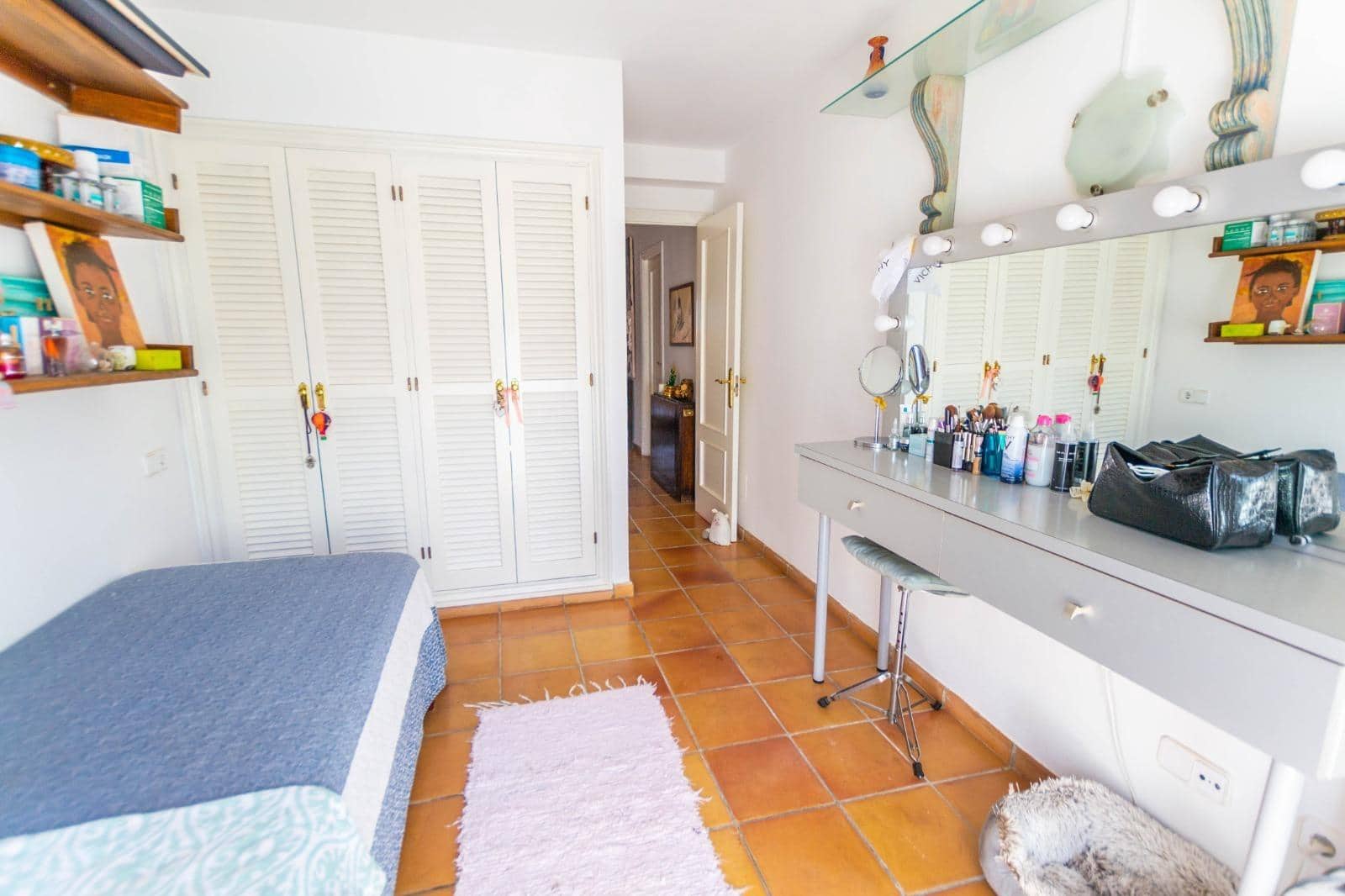 2 bedroom Penthouse for sale in Son Veri Nou with pool garage - € 735,000 (Ref: 9456244)