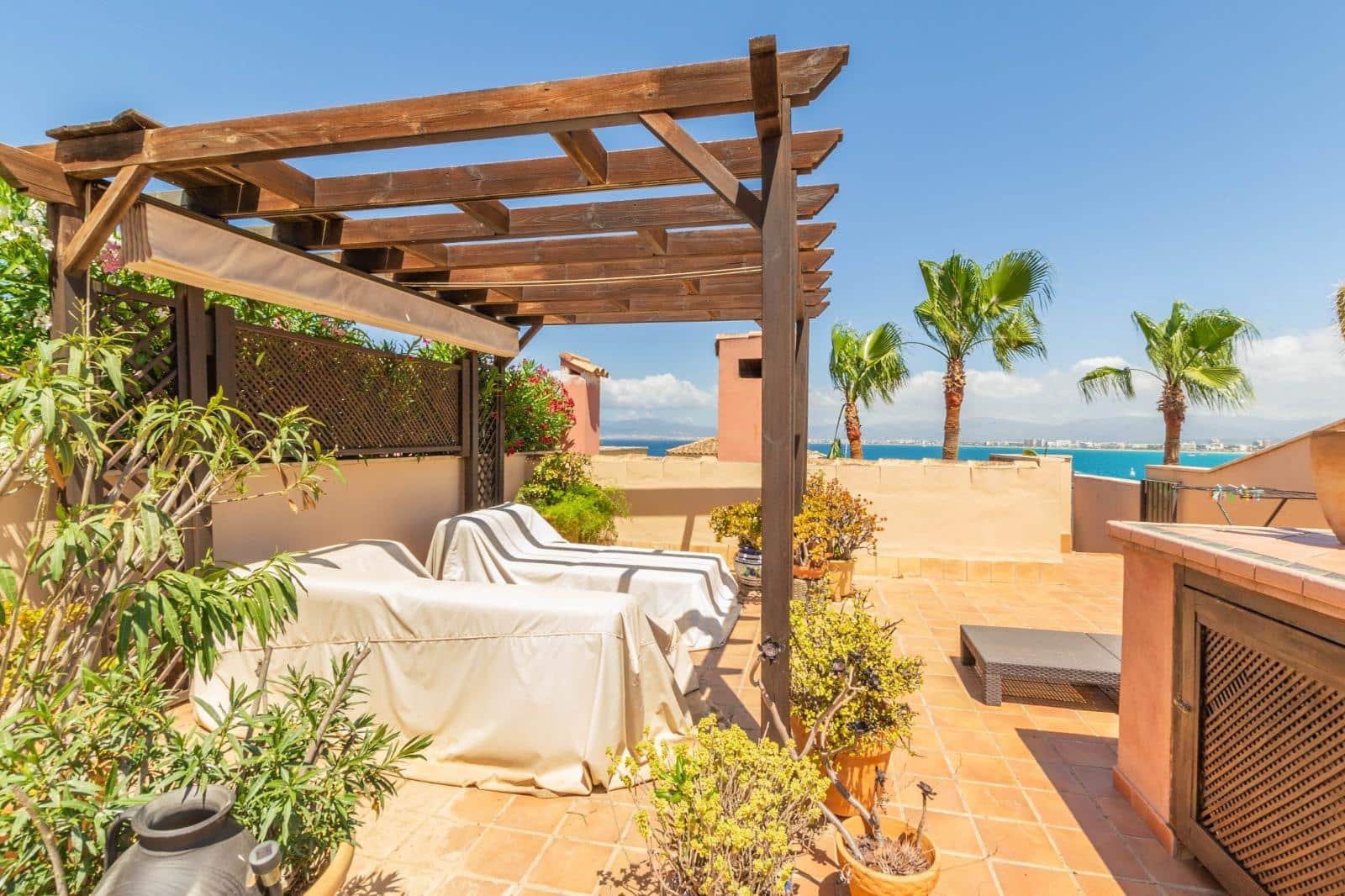 2 bedroom Penthouse for sale in Son Veri Nou with pool garage - € 735,000 (Ref: 9456244)