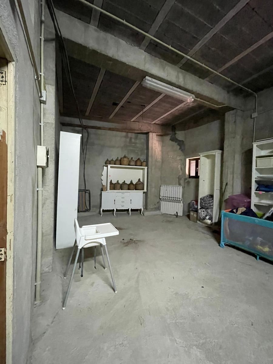 Erhverv til salg i Buger - € 170.000 (Ref: 9611520)